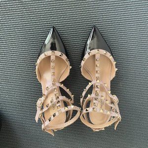SOLD Valentino rockstud pump 65 patent leather